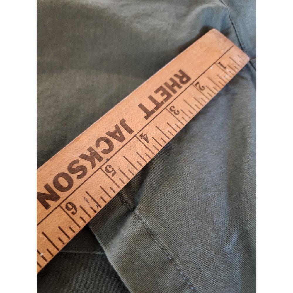 Old Navy Women's Plus Army Green Comfort Everyday Shorts (3X) Chino Dinner Date - Picture 4 of 6